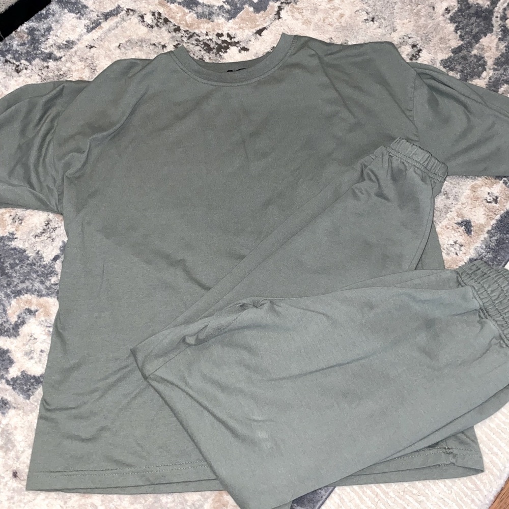 Sage Set Boohoo